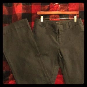 Banana Republic Ryan Fit Slacks Sz 8, inseam 33.